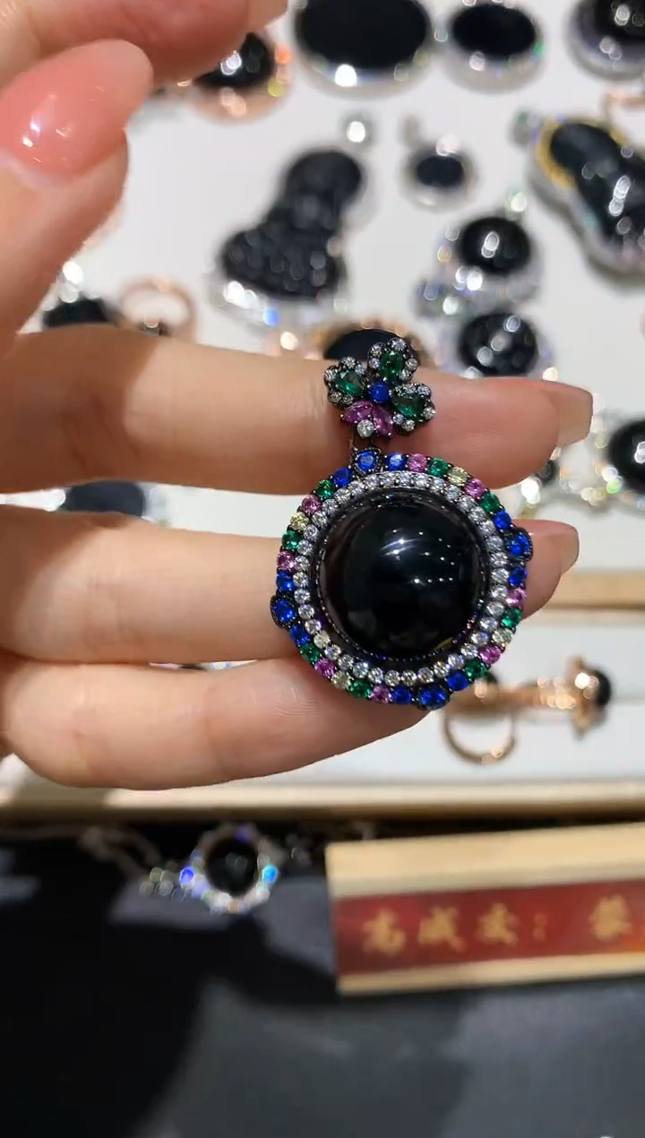 【闪购商品】翡翠吊坠(不含链)银S925镶嵌24多人多样性随机发货1件