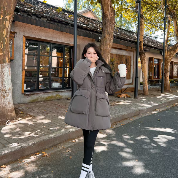 （特惠）新款休闲时尚女中长款可收腰加厚保暖羽绒服