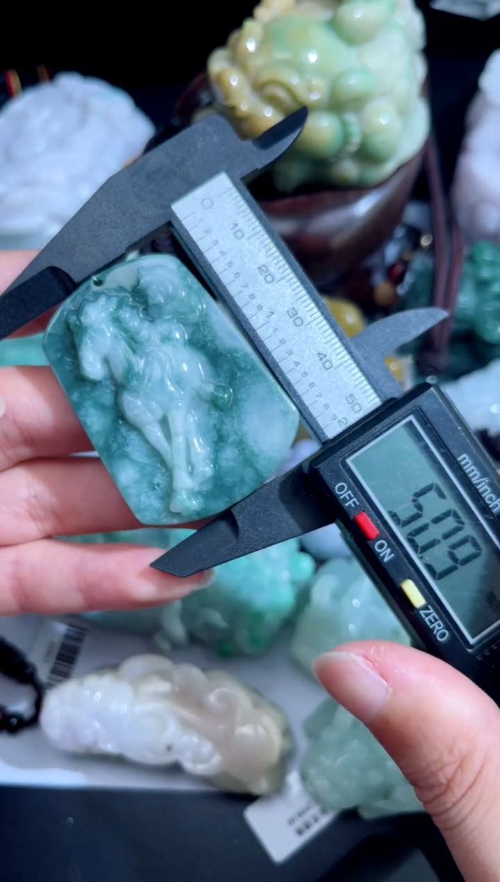 翡翠未镶嵌吊坠(不含链)00000546