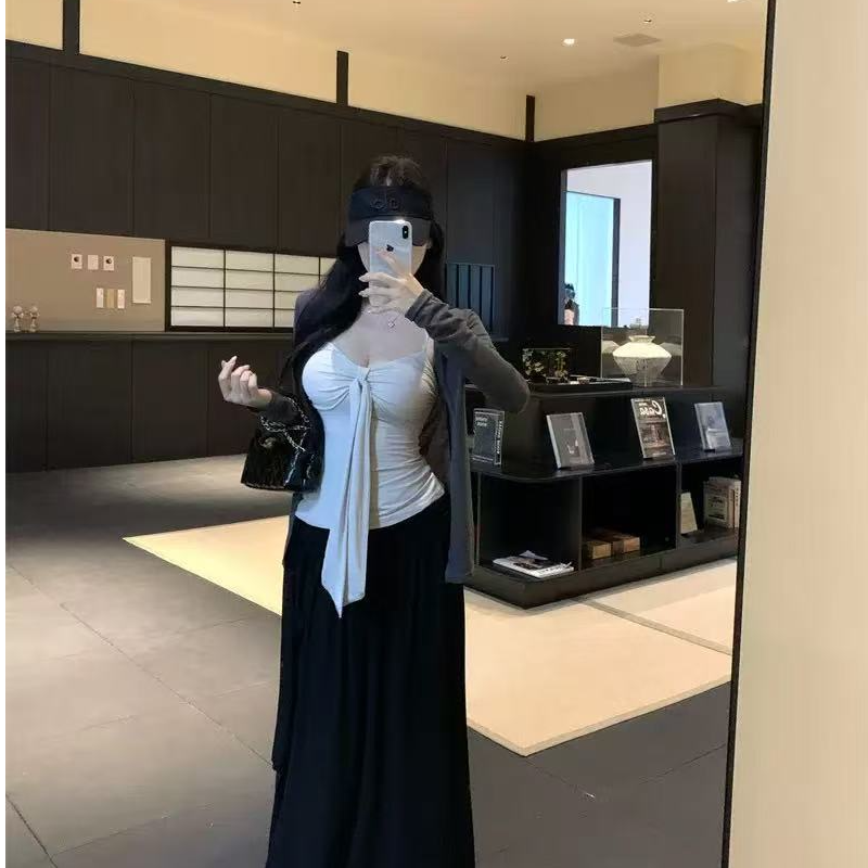 真两件套吊带套装裙子＋开衫