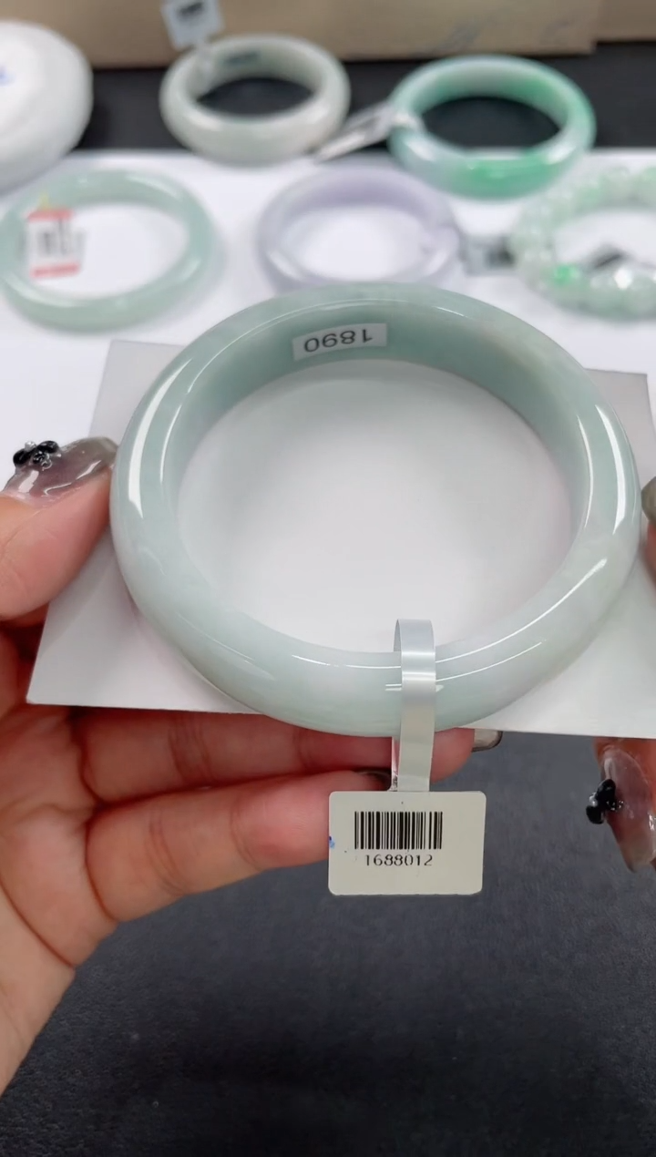 未镶嵌手镯翡翠基地发货H7850