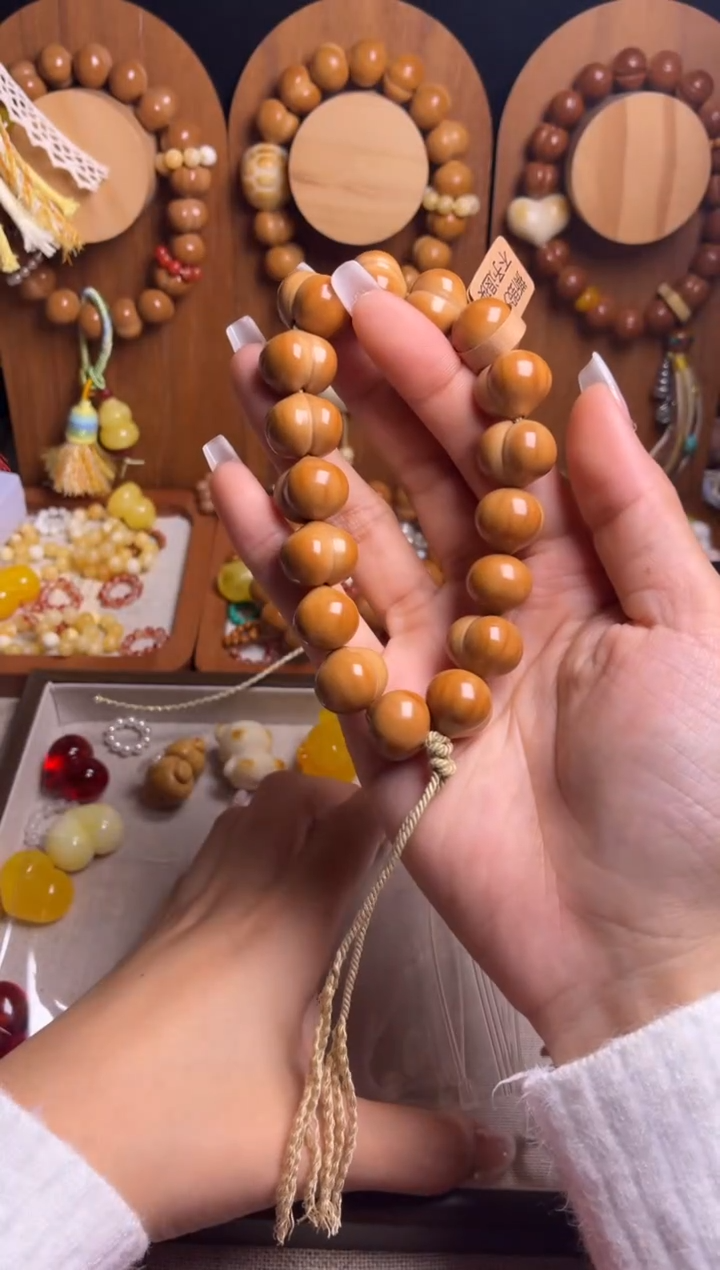 手串猴头核桃记***摇微瑕款高桃