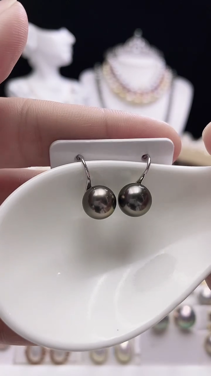 【闪购商品】海水珍珠耳饰银S925镶嵌大溪地珍珠耳钩