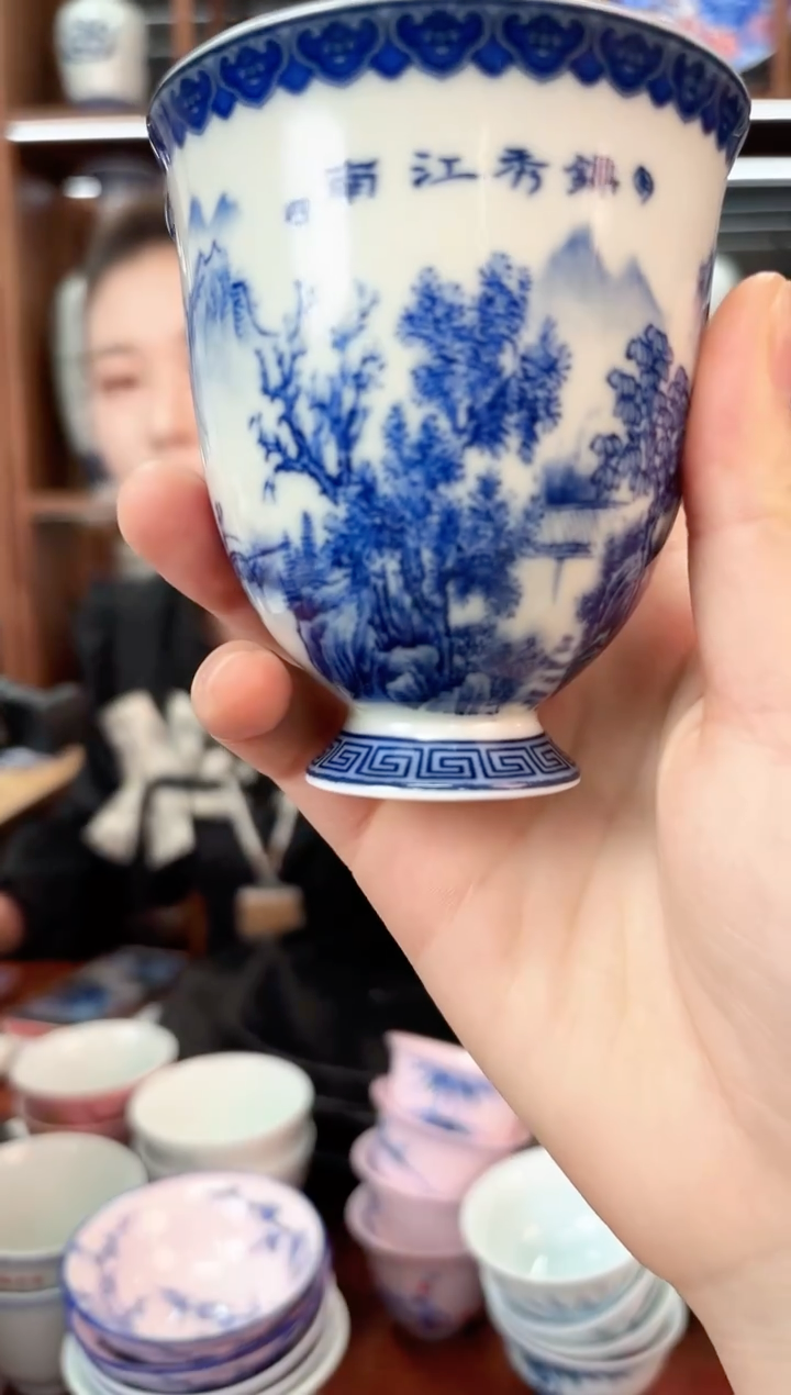 A28景德镇青花景秀江南公道