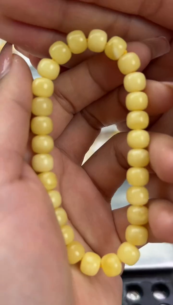 【闪购商品】琥珀裸石未镶嵌蜜蜡手串