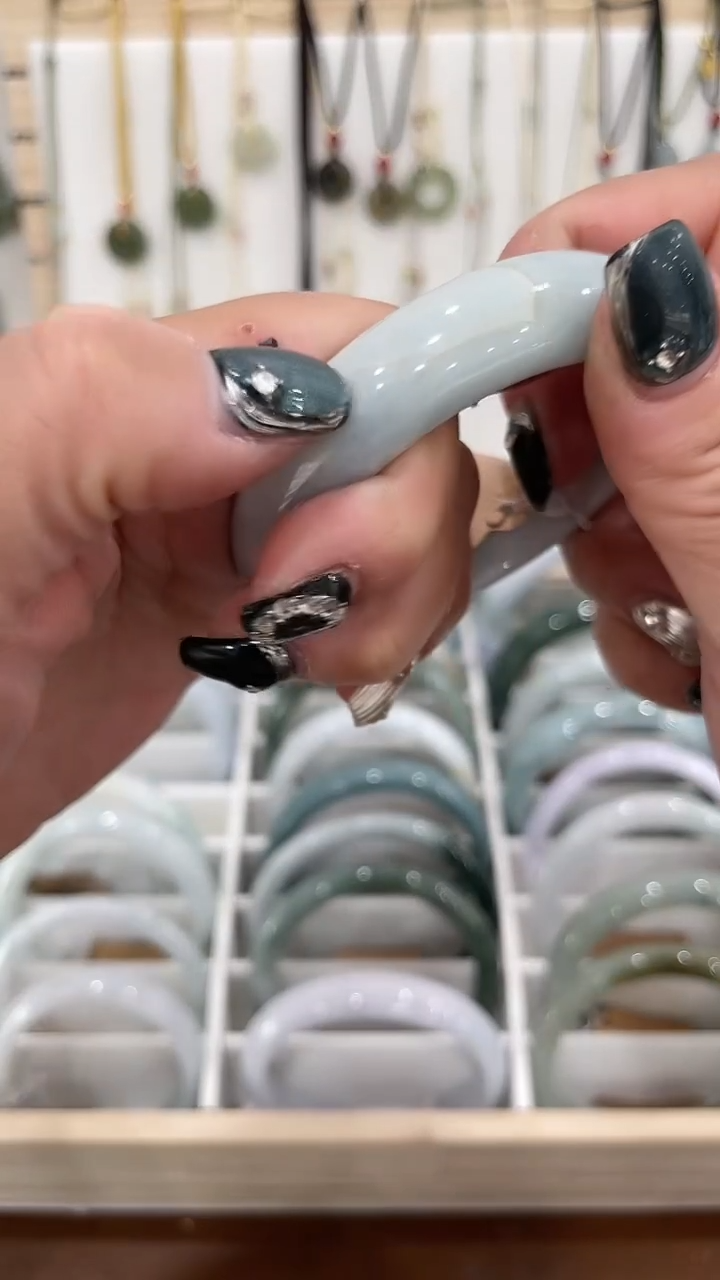 未镶嵌手镯翡翠瑕疵51-53翡