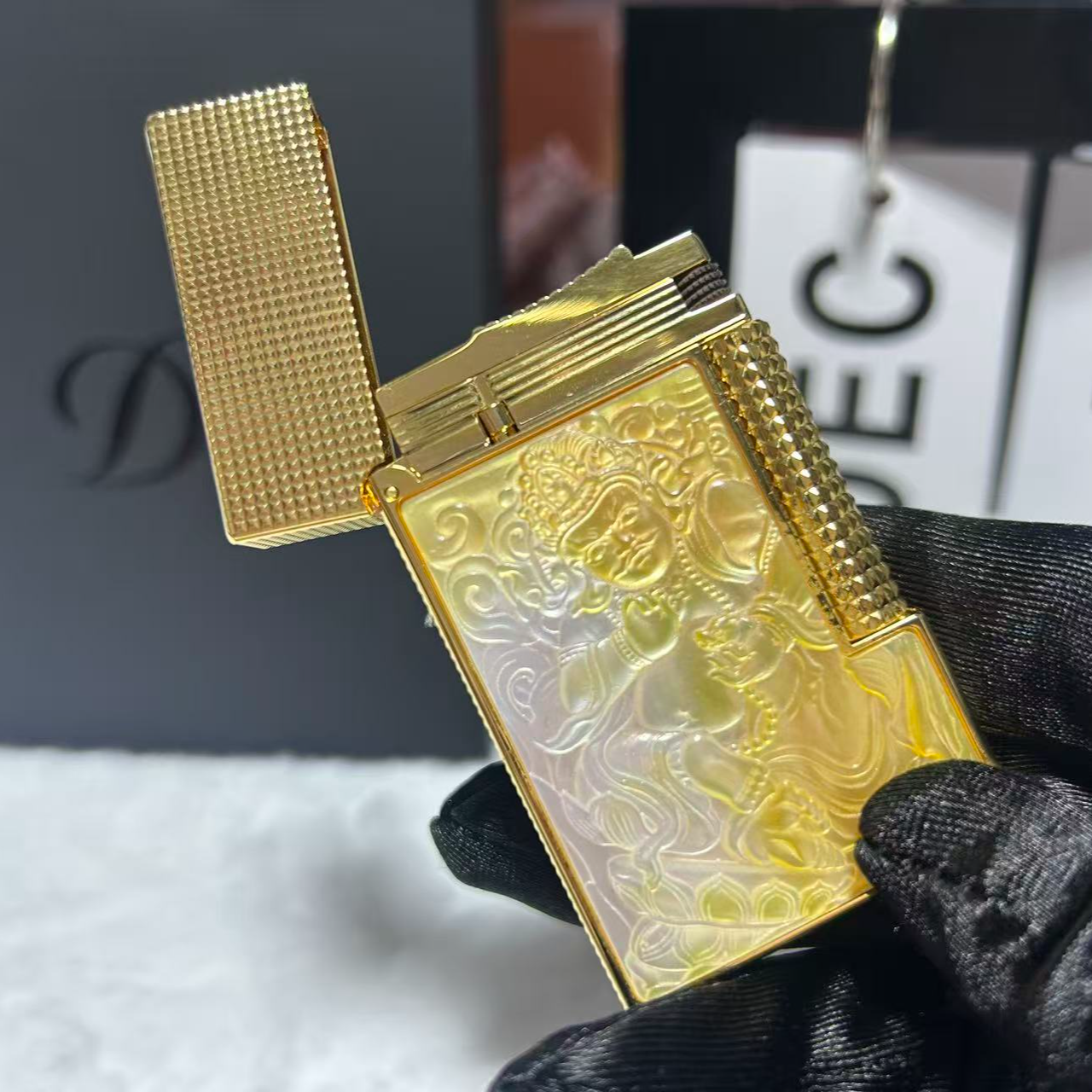 典藏贝雕黄财神浮雕纯铜侧滑朗声打火机适合送礼收藏