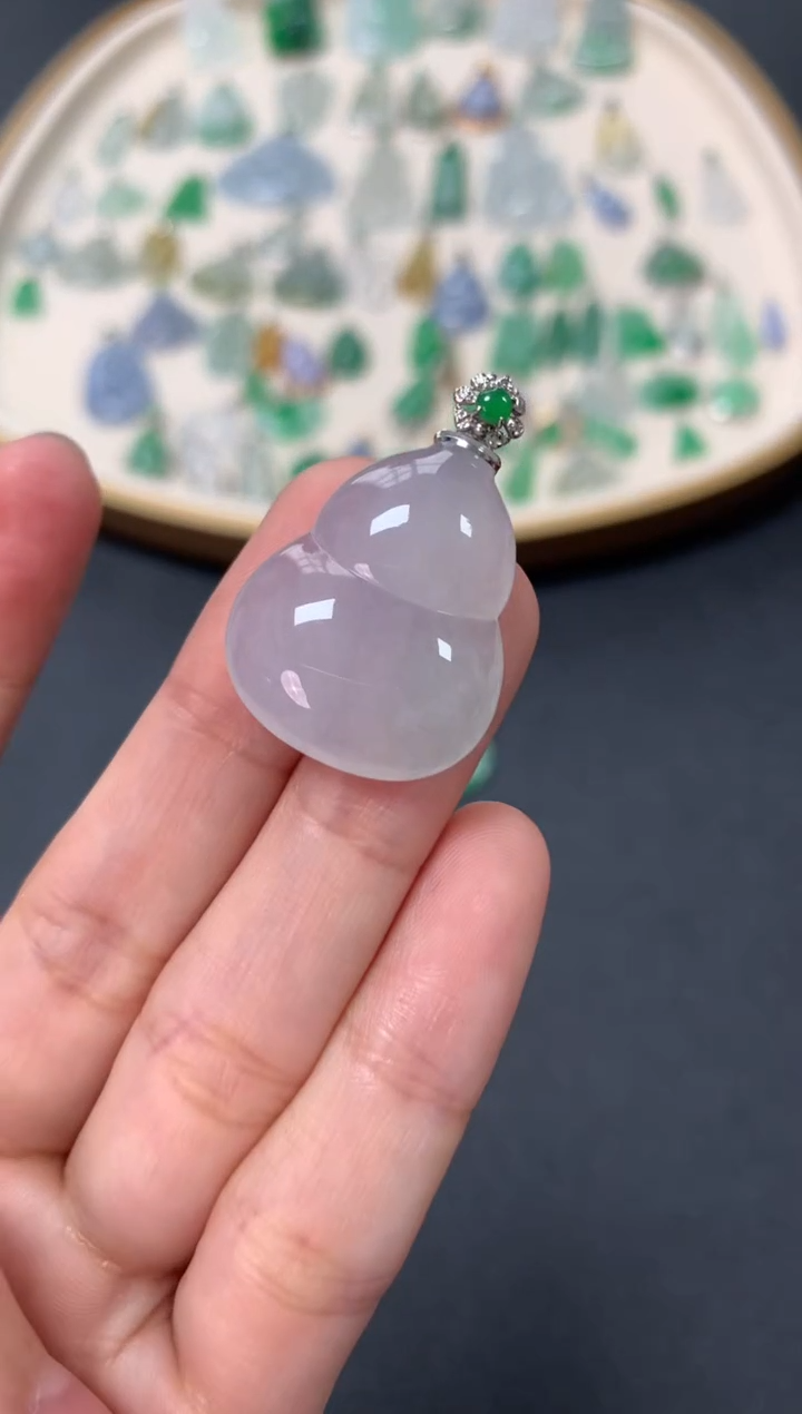 【闪购商品】翡翠吊坠(不含链)18K金镶嵌2580