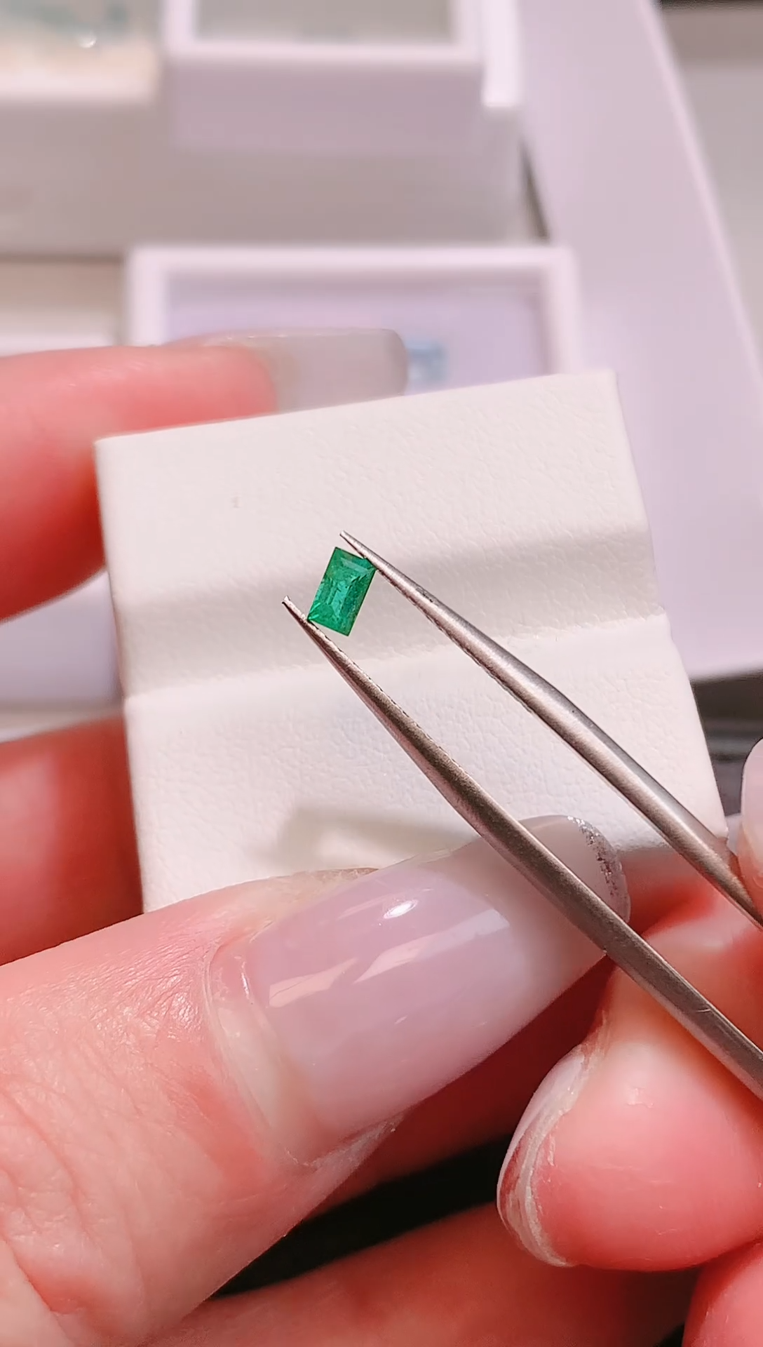 裸石祖母绿天然斯瓦特祖母绿0.16ct