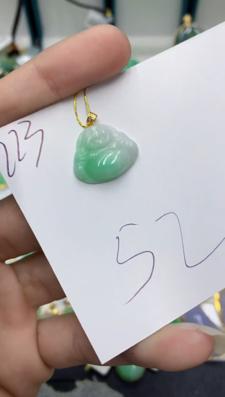 【闪购商品】翡翠颈饰18K金镶嵌翡翠