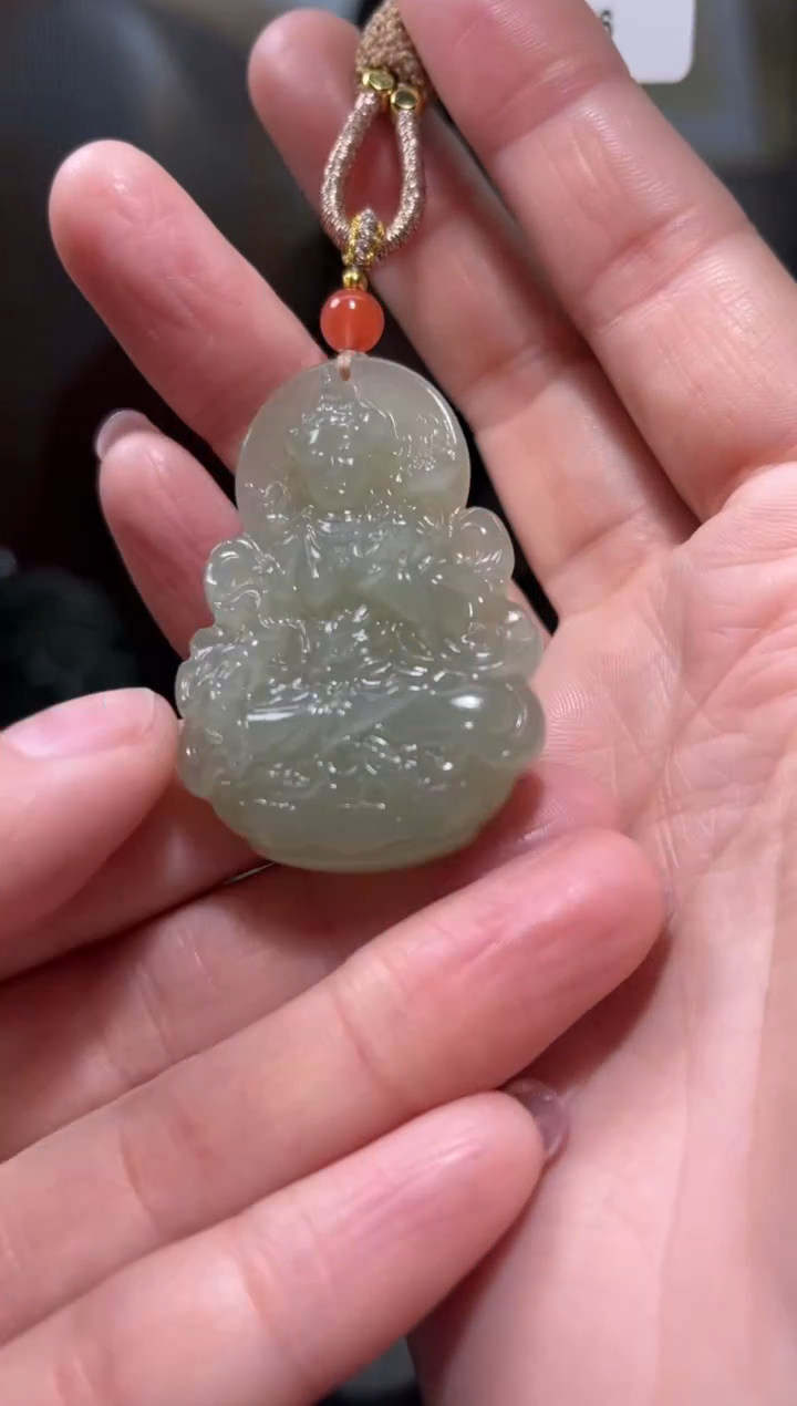 颈饰未镶嵌和田玉·