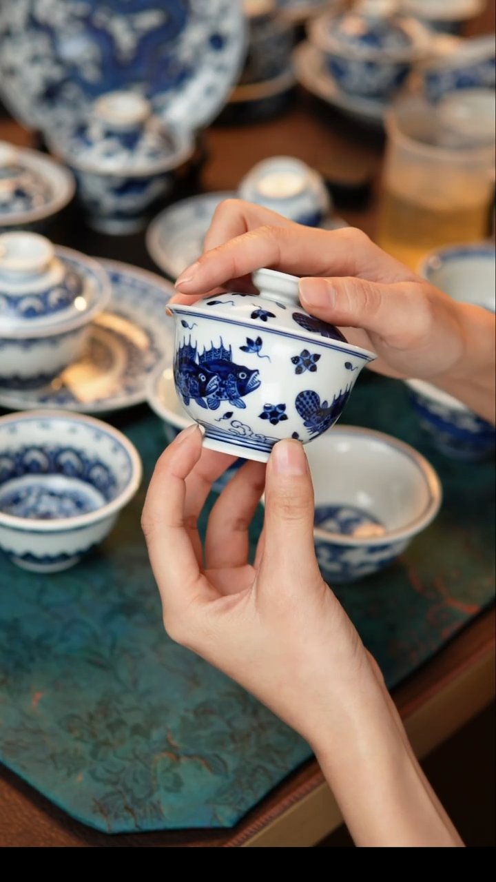 其他陶瓷桃花鲑鱼小盖碗
