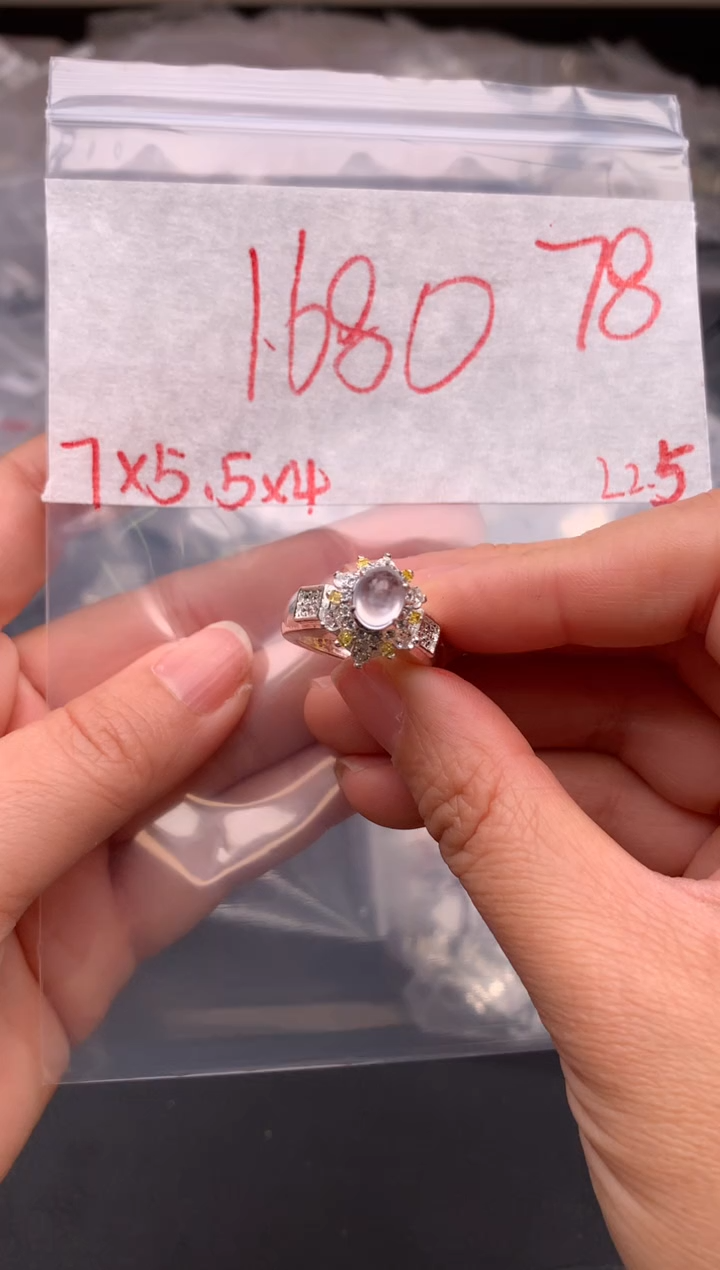 【闪购商品】定制翡翠未镶嵌毛货需精细抛光拍一发一