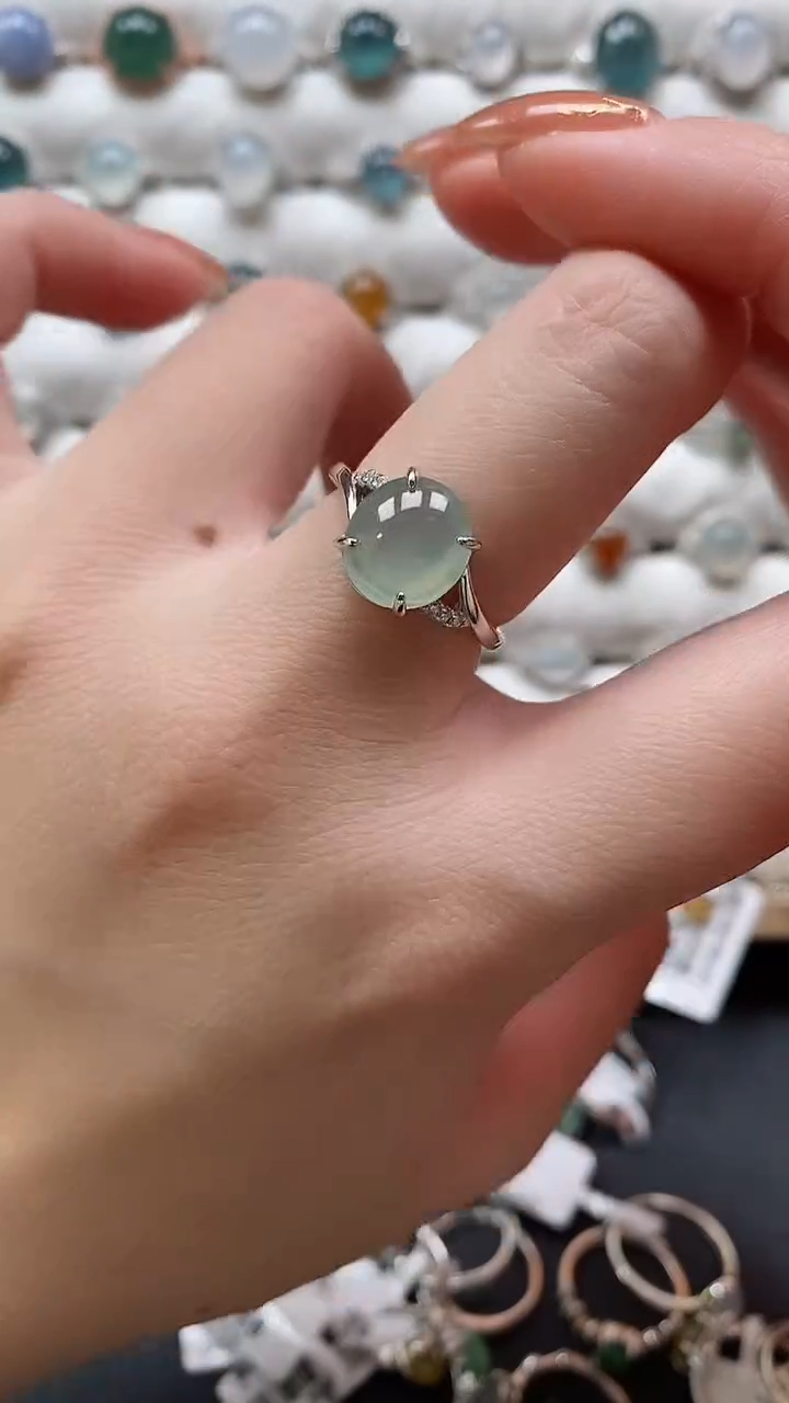 【闪购商品】翡翠戒指银S925镶嵌一物一证一礼盒