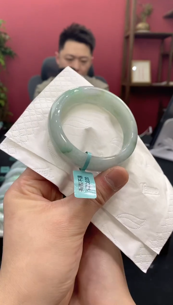 【闪购商品】翡翠手镯未镶嵌00001804