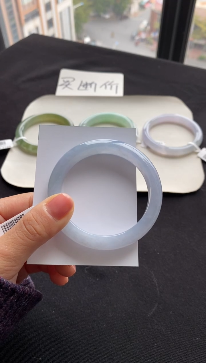 【闪购商品】翡翠手镯未镶嵌54正圈--不退不换