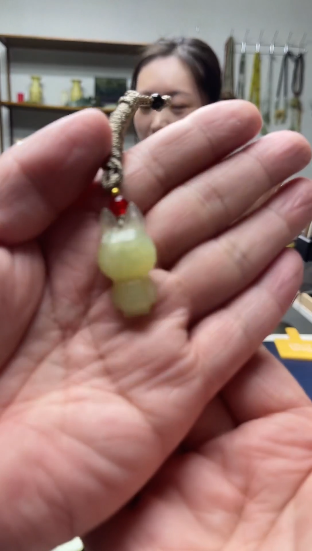 未镶嵌岫玉吊坠`