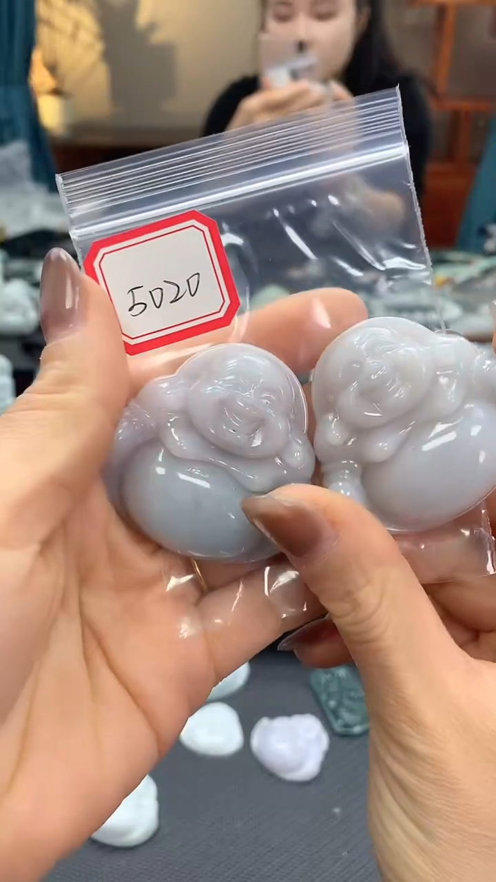 颈饰未镶嵌翡翠佛公 5020多样性发一件