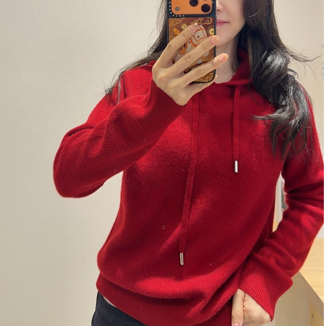 12针型 康赛妮au 100%纯山羊绒1×1螺纹连帽带绳羊绒衫