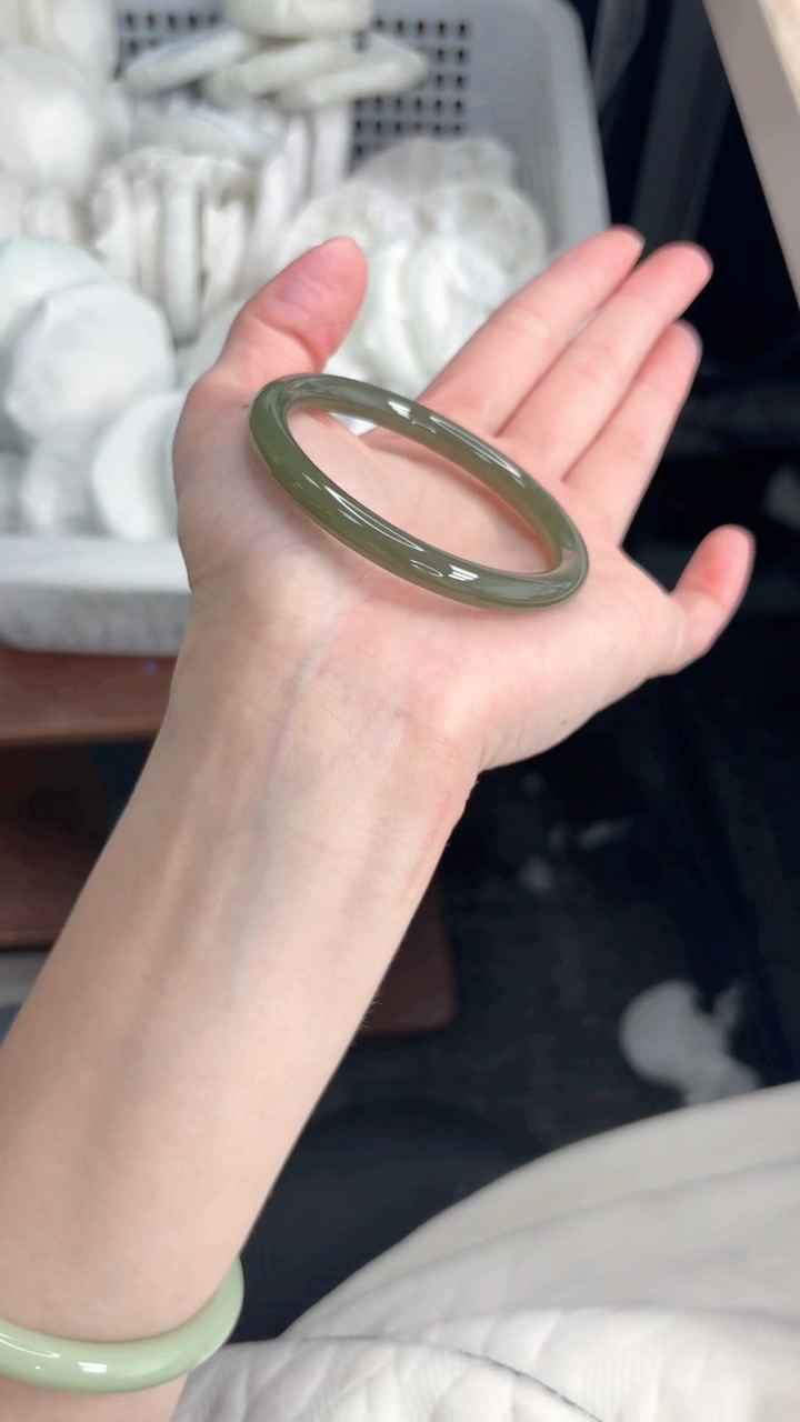 【闪购商品】和田玉手镯未镶嵌258-54