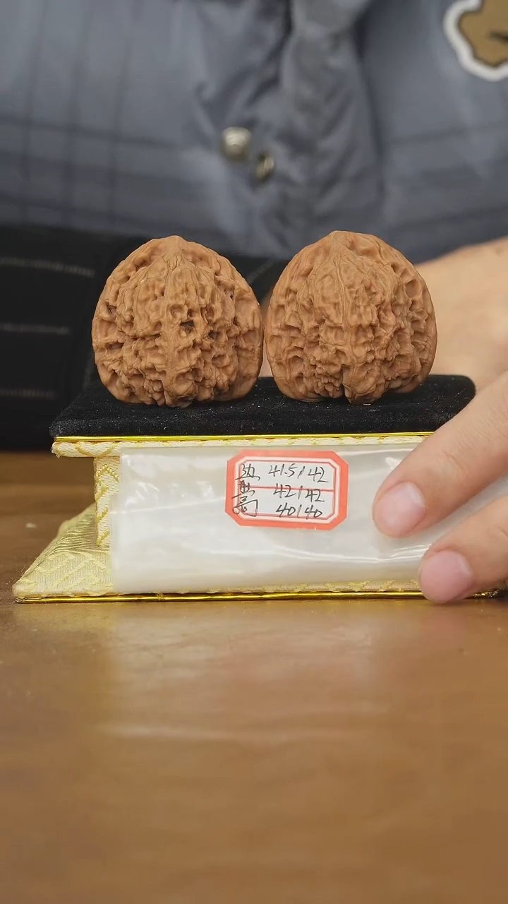 把件文玩核桃赵喜满南将石