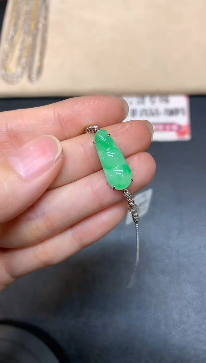 【闪购商品】翡翠手链18K金镶嵌【无鉴赏期多样性发其一