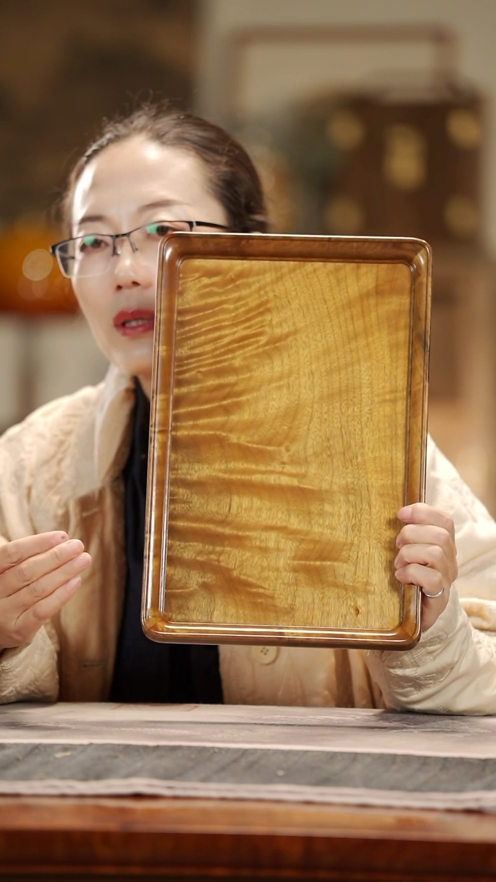 【闪购商品】金丝楠木雕089水波纹文承盘