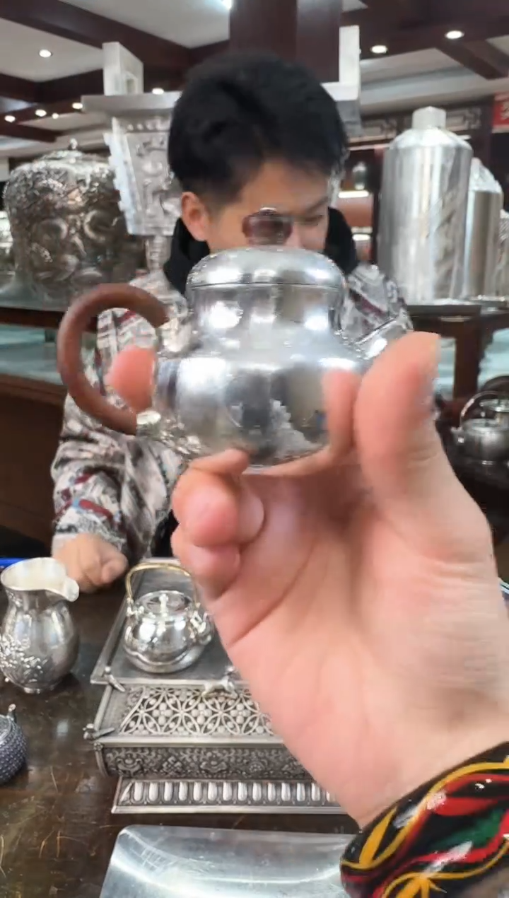 【闪购商品】足银999精工镜面抛光泡茶壶