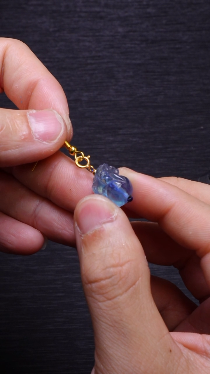 【闪购商品】海蓝宝石手串未镶嵌Q071海蓝宝貔貅雕刻件