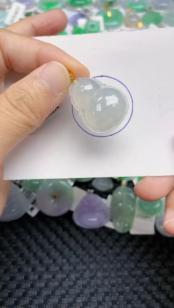 颈饰18K金镶嵌翡翠 天然缅甸A货翡翠百元以上9元证书费自理