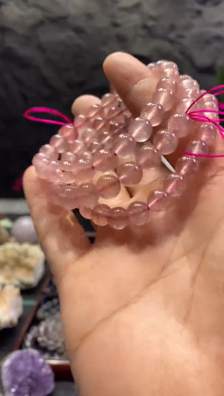 【闪购商品】水晶手链未镶嵌草莓晶