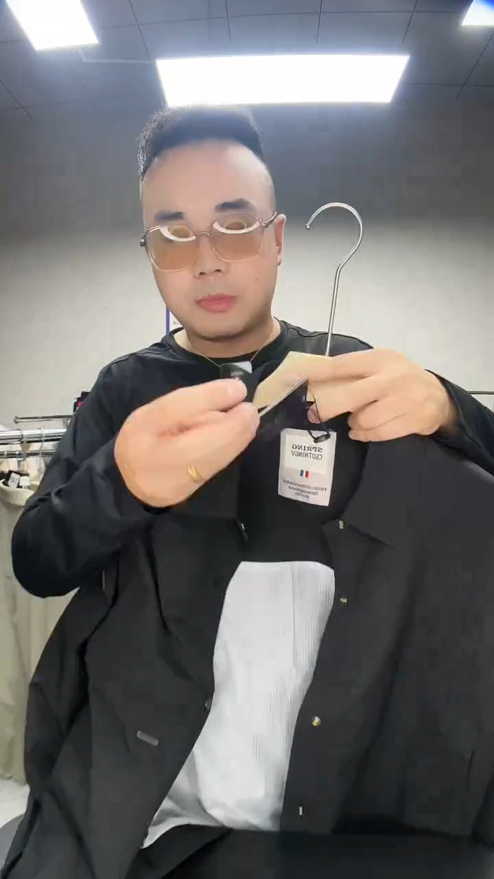 030编码男装清货孤品