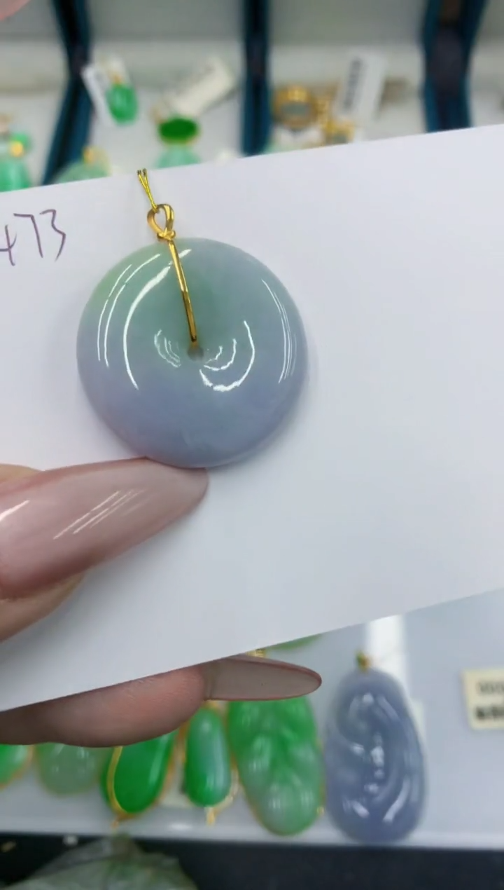 颈饰18K金镶嵌翡翠11111