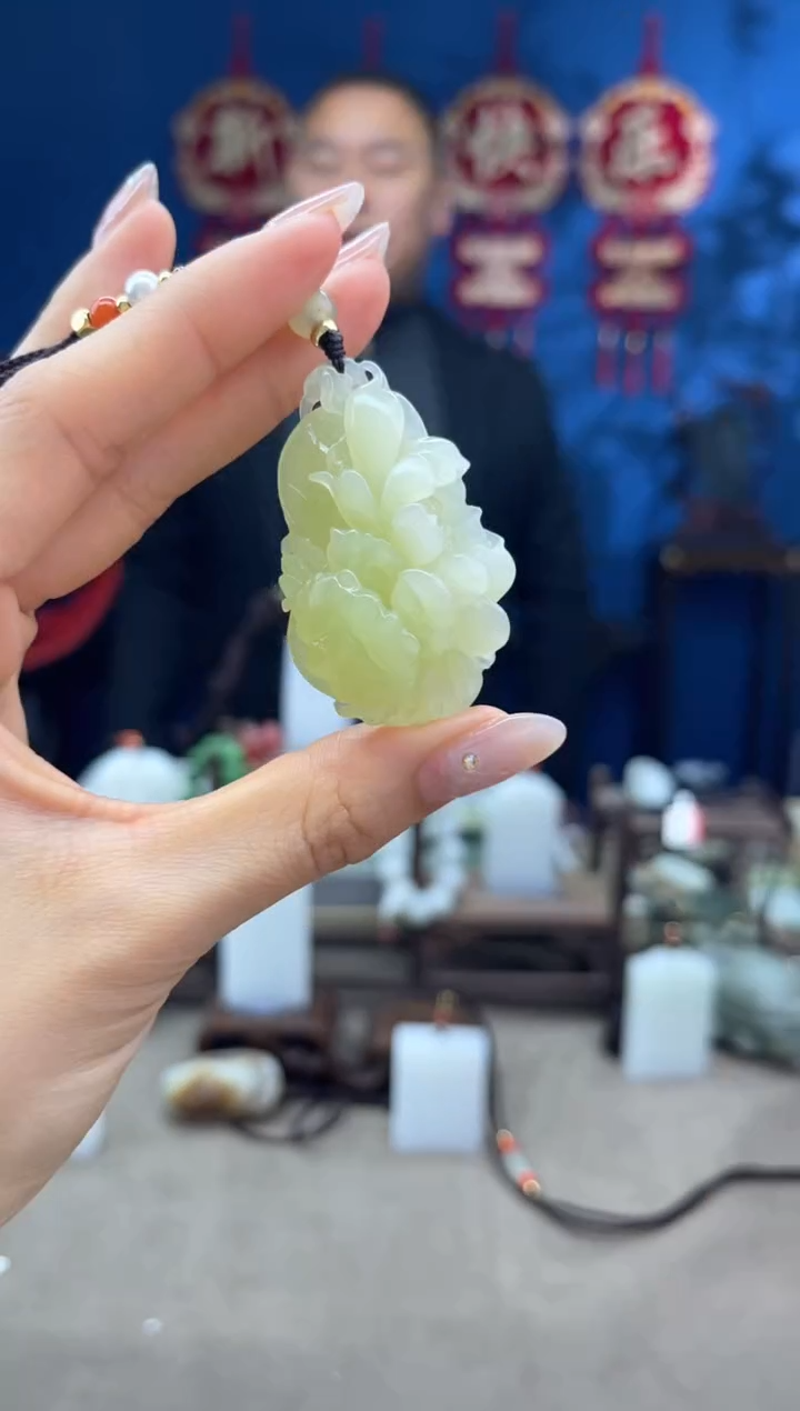 【闪购商品】和田玉颈饰未镶嵌1