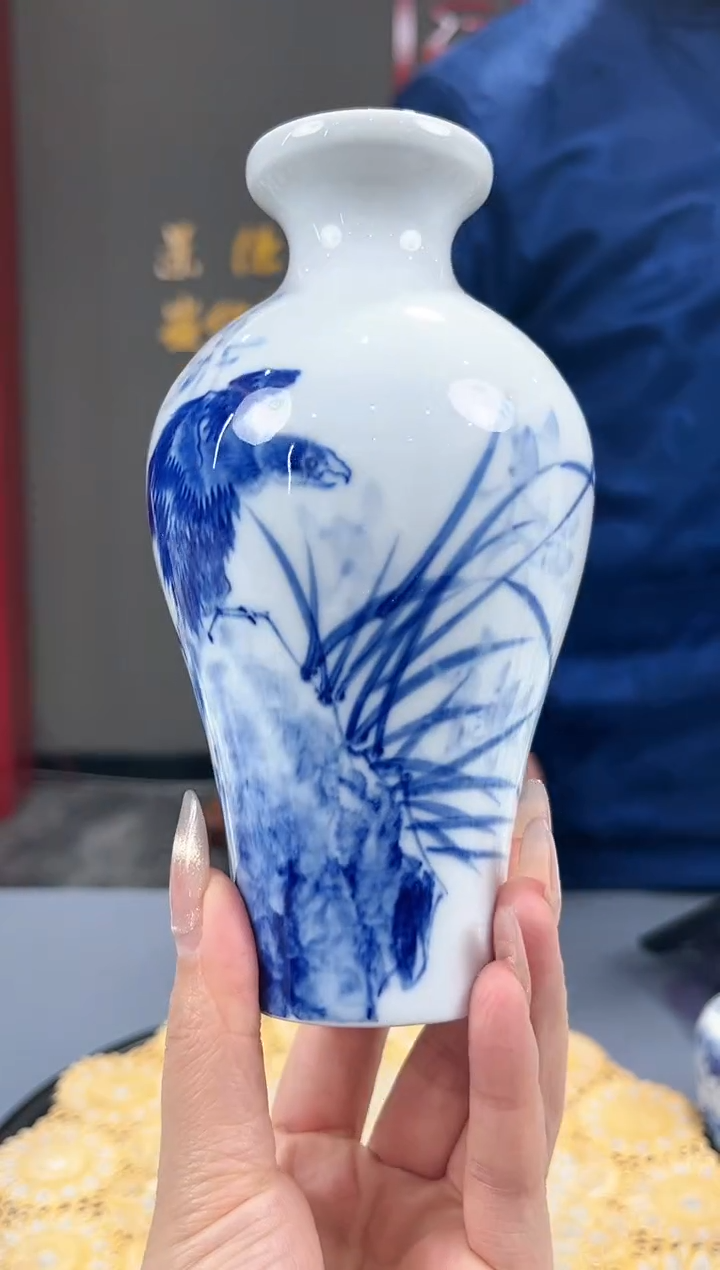 【闪购商品】官窑瓷画院817官窑瓷画院花鸟赏瓶