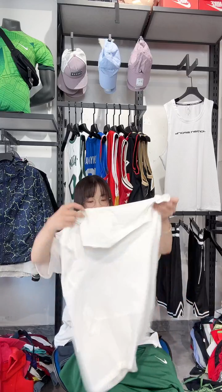 1229编码 瑕疵款以直播间过款为准 尺码2