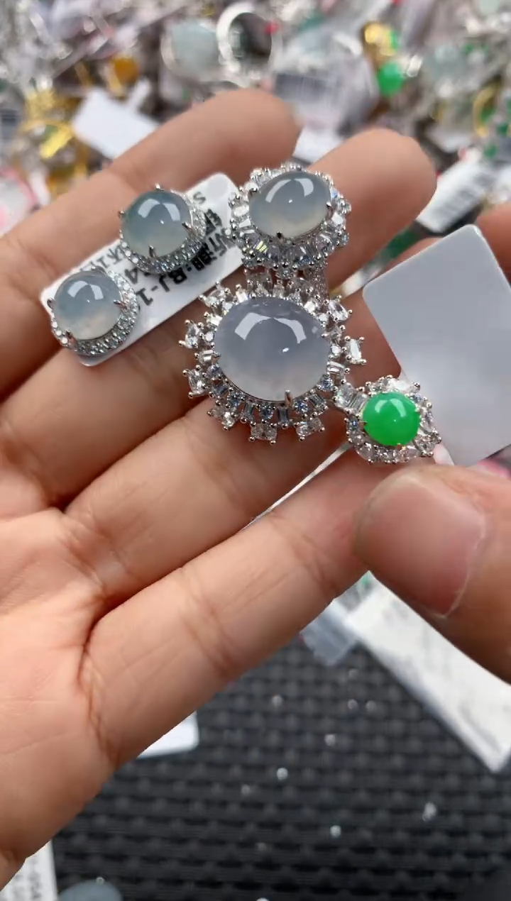 银S925镶嵌戒指翡翠11            3