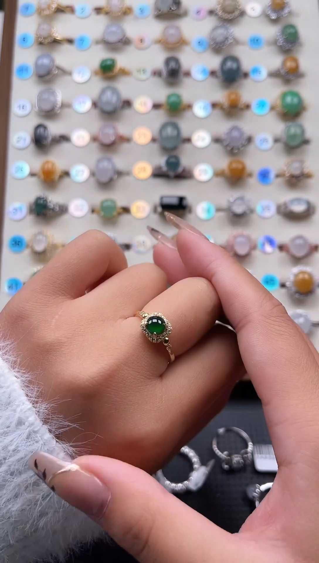 【闪购商品】翡翠戒指银S925镶嵌天然A货翡翠戒指