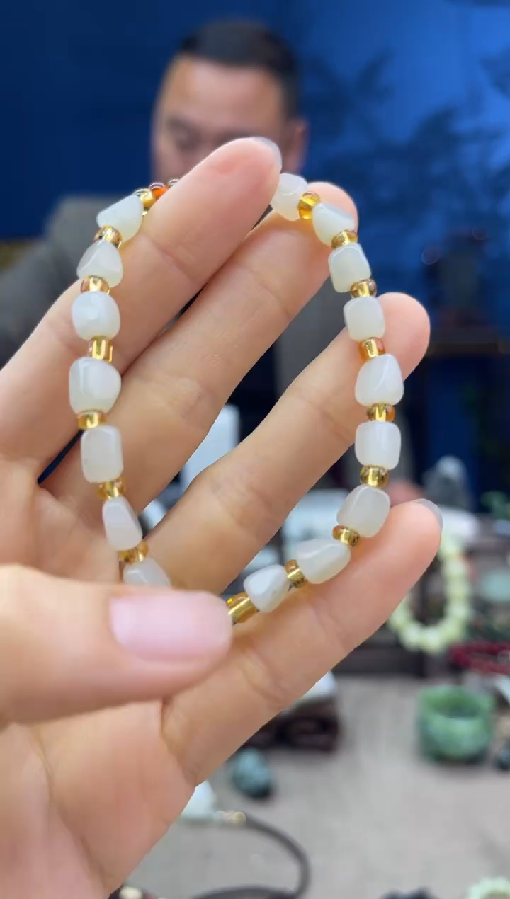 【闪购商品】和田玉颈饰未镶嵌1