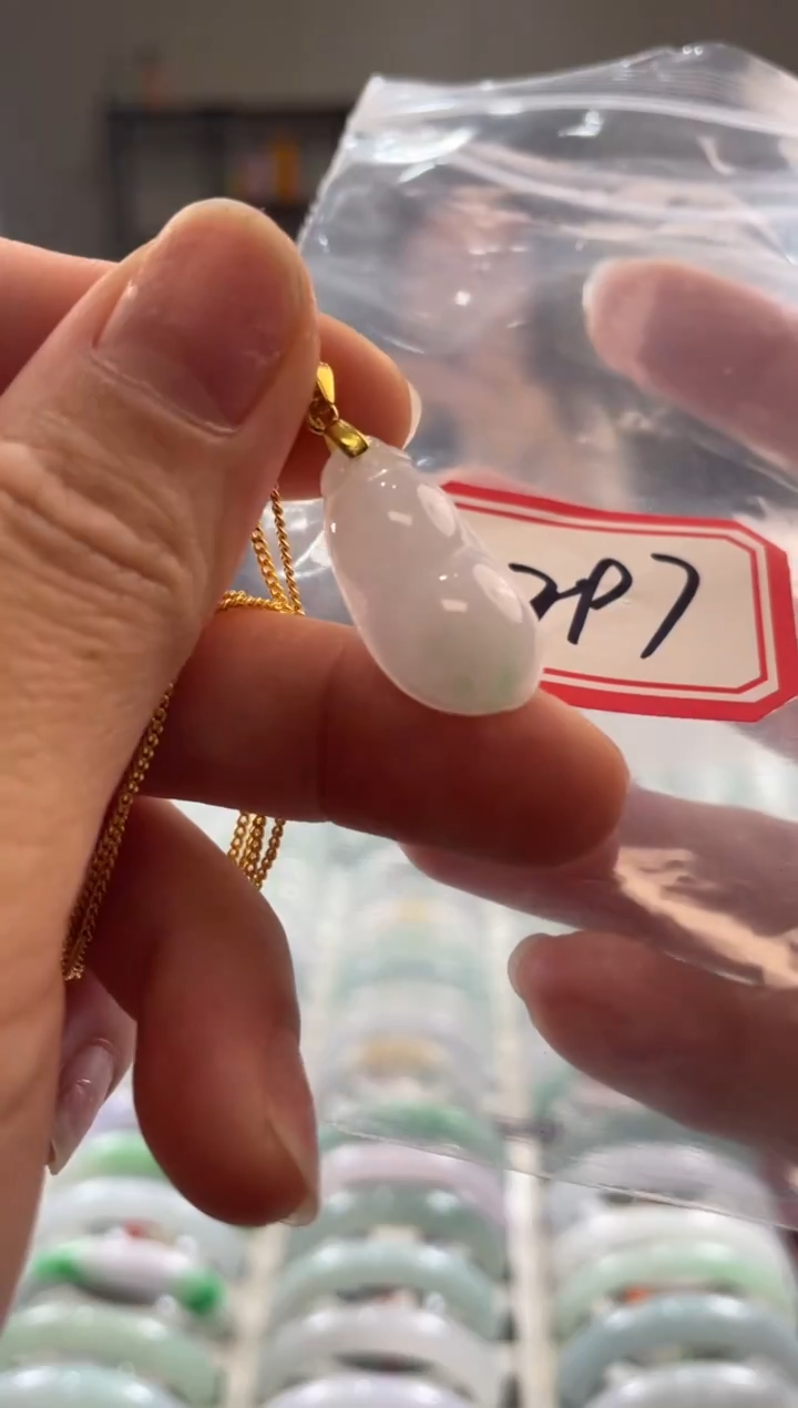 颈饰未镶嵌翡翠多样性发一