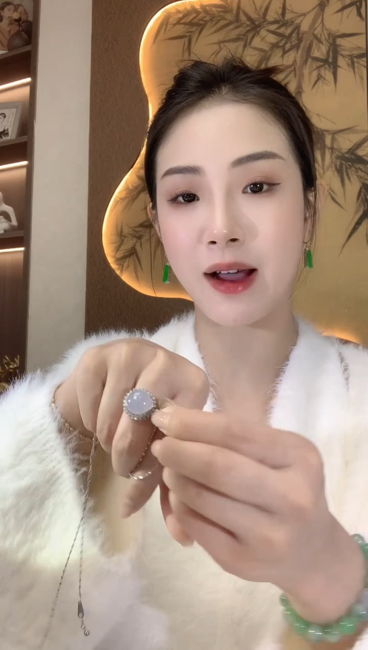 【闪购商品】翡翠戒指18K金镶嵌A31翡翠