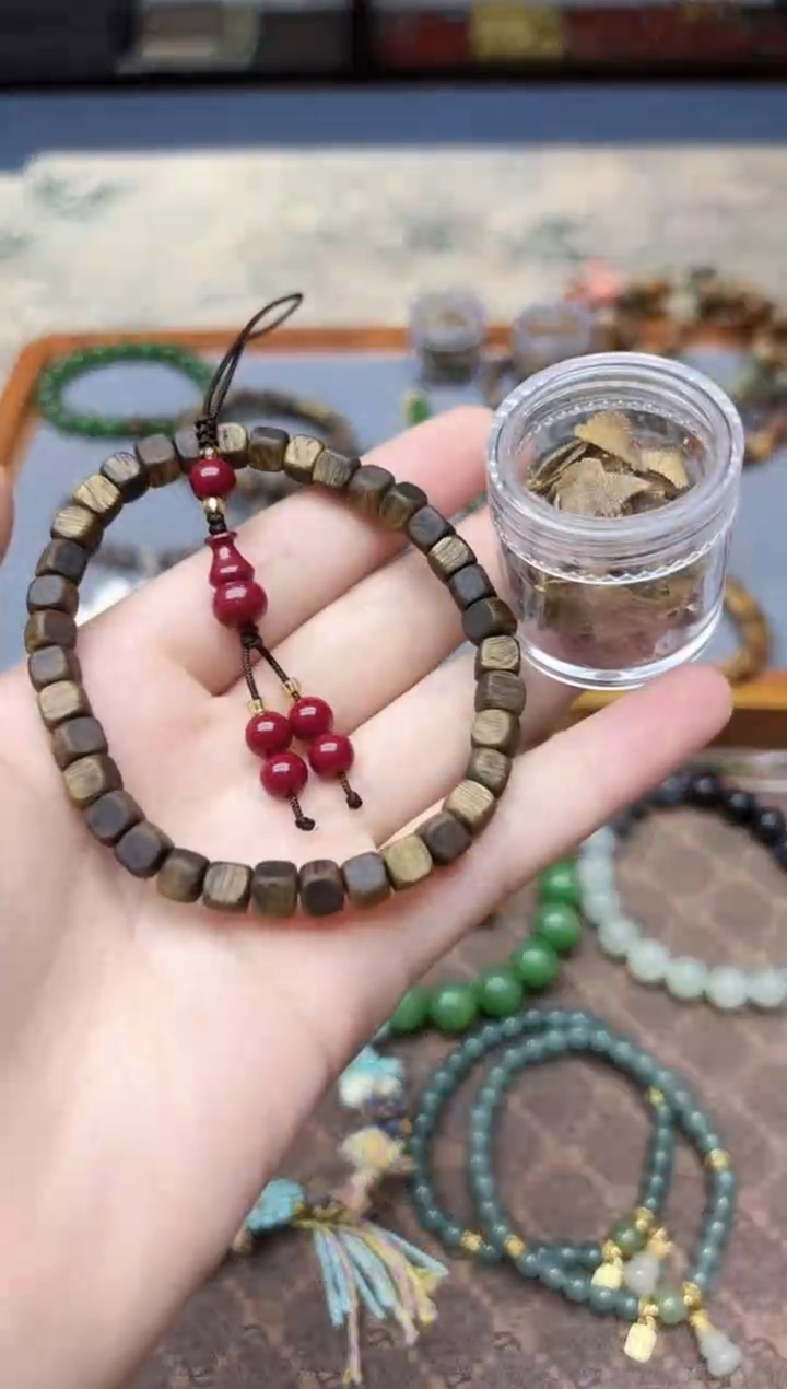 天然辰砂朱砂挂件DS