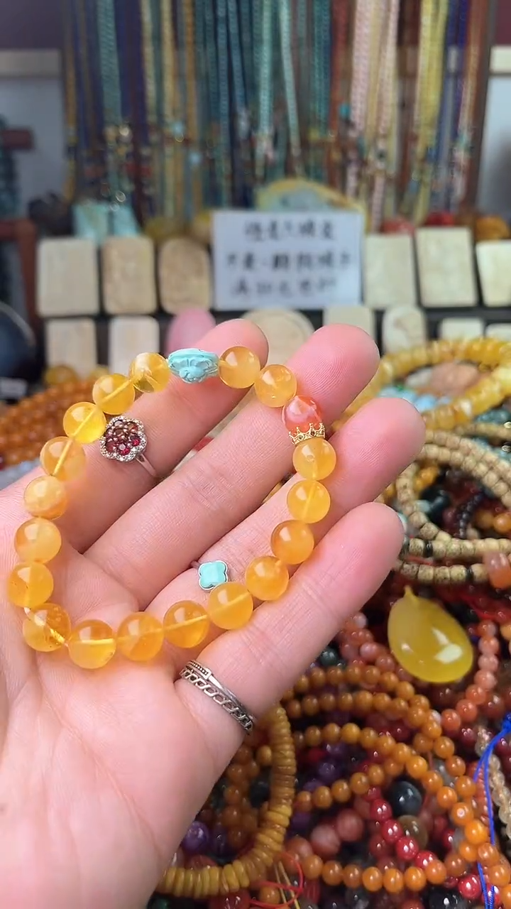 【闪购商品】琥珀裸石未镶嵌（一物一件）5210