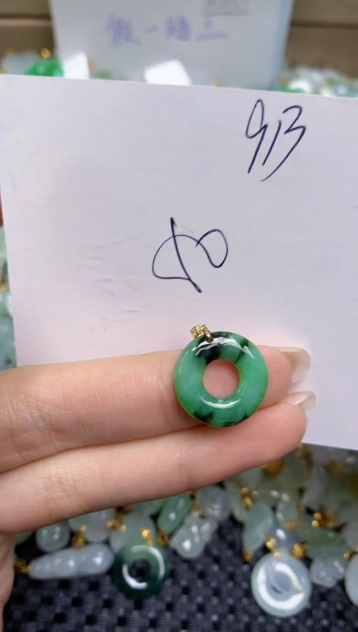 【闪购商品】翡翠颈饰18K金镶嵌天然缅甸A货翡翠