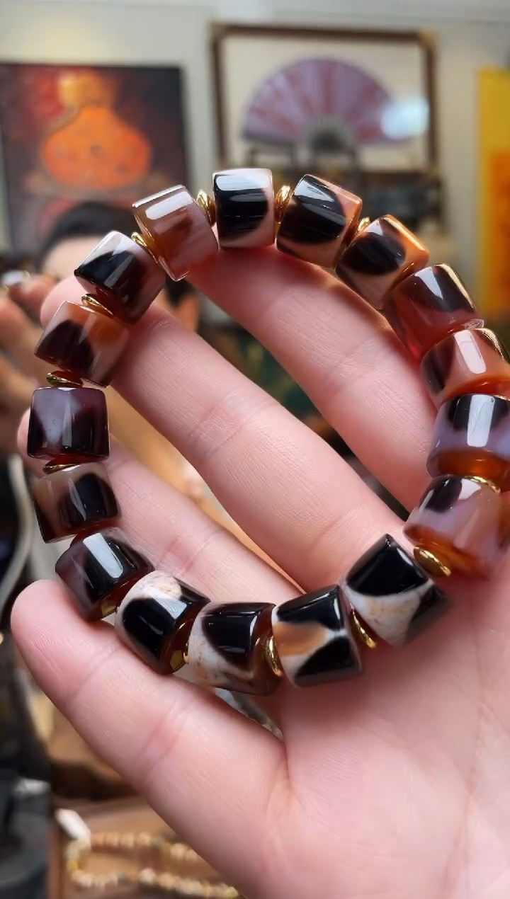 【闪购商品】玛瑙/玉髓手链合金0119-6断珠虎虎爆沙手串