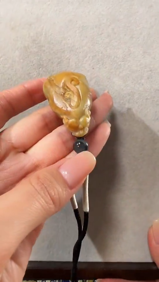 颈饰未镶嵌和田玉11111111