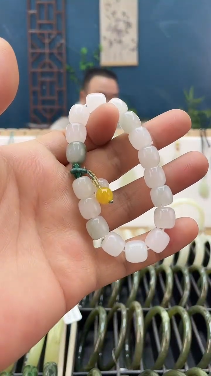 【闪购商品】石英质玉手串未镶嵌老型珠手串
