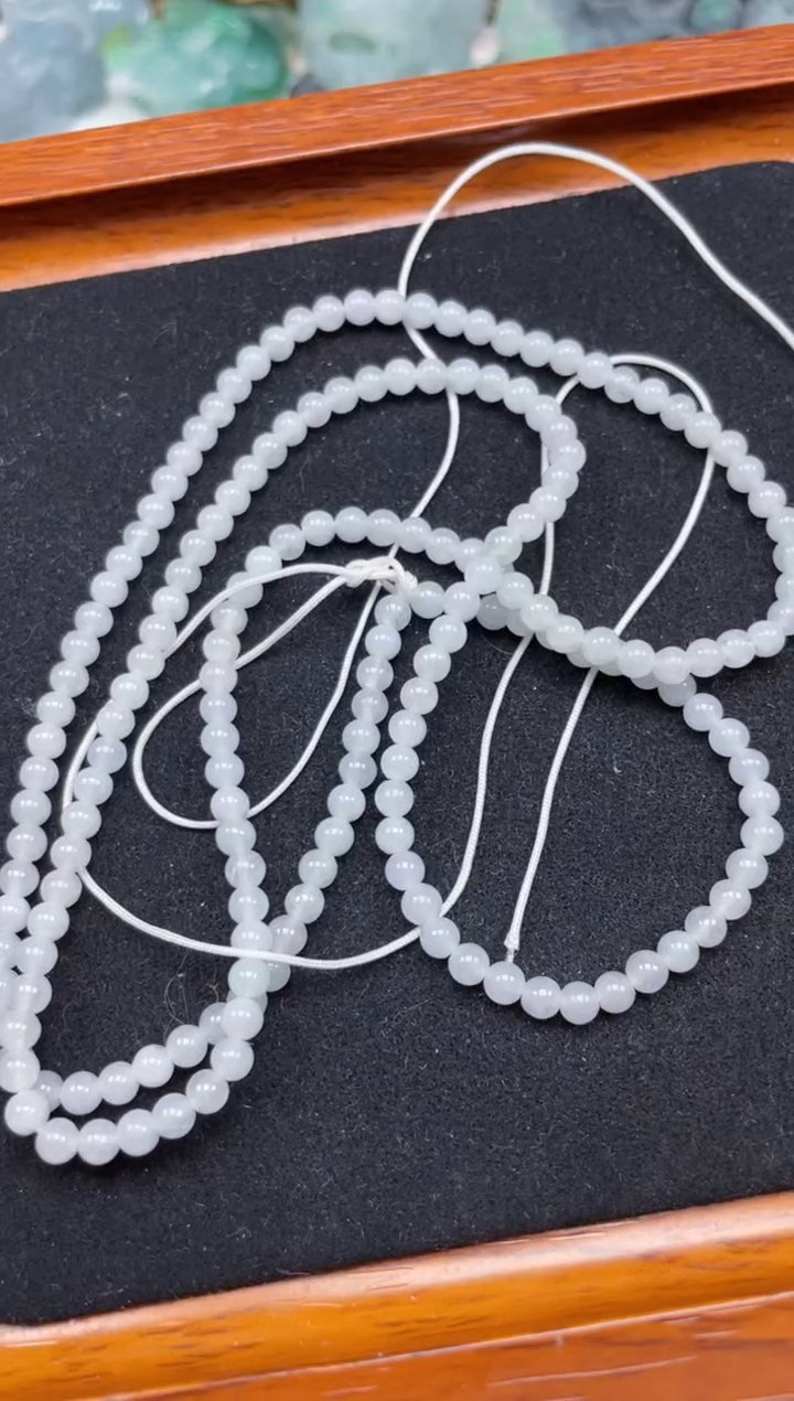 【闪购商品】翡翠手串未镶嵌小米珠