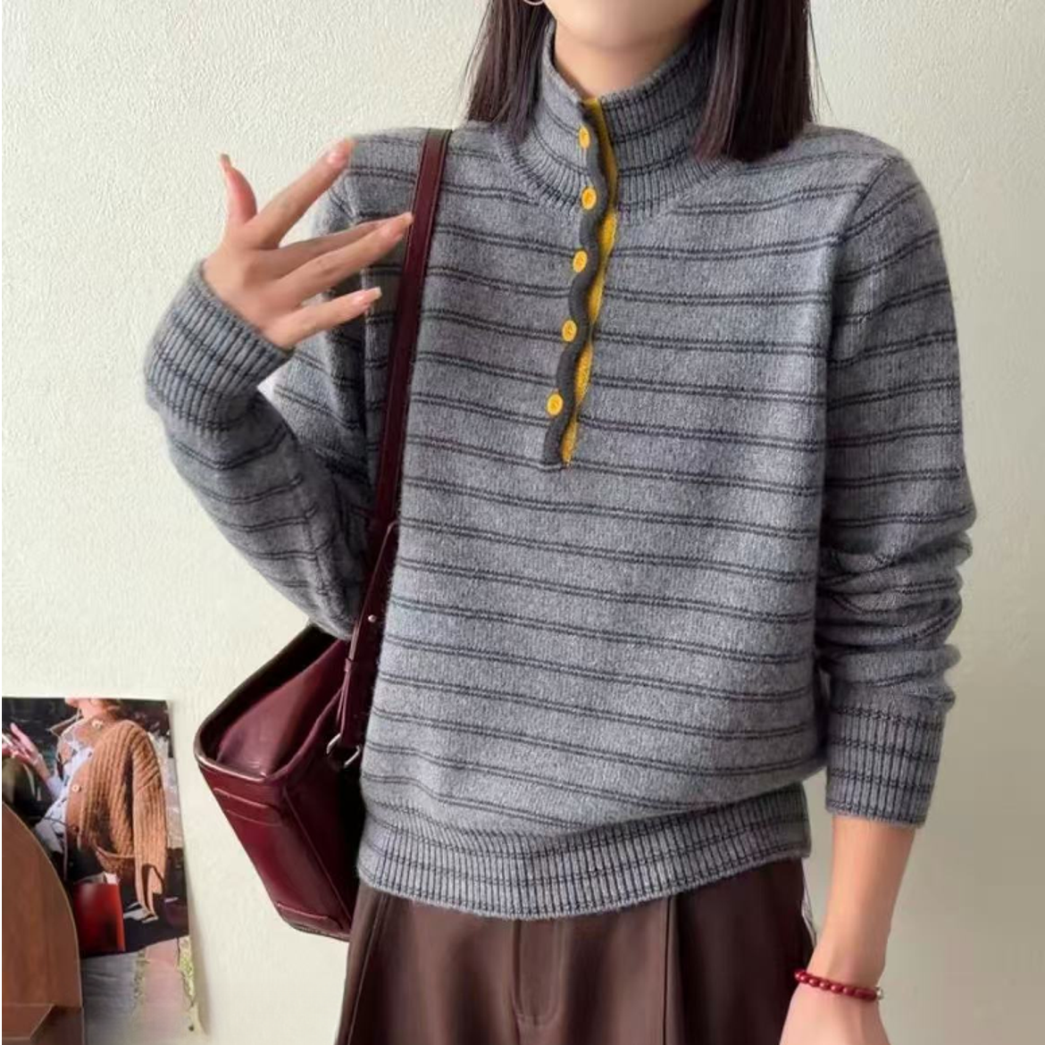 【线下同款】~高定款!半高领细条门襟撞色纽扣毛衣针织套头衫B1787