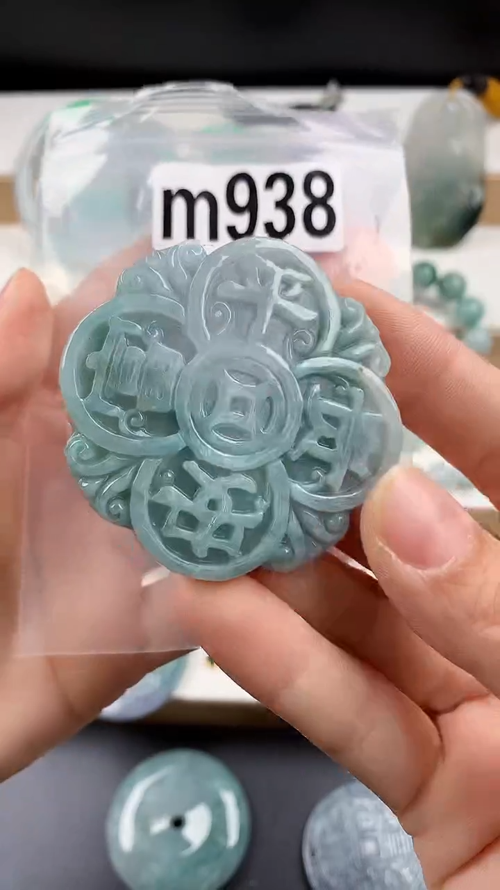 颈饰未镶嵌翡翠天然翡翠吊坠挂件